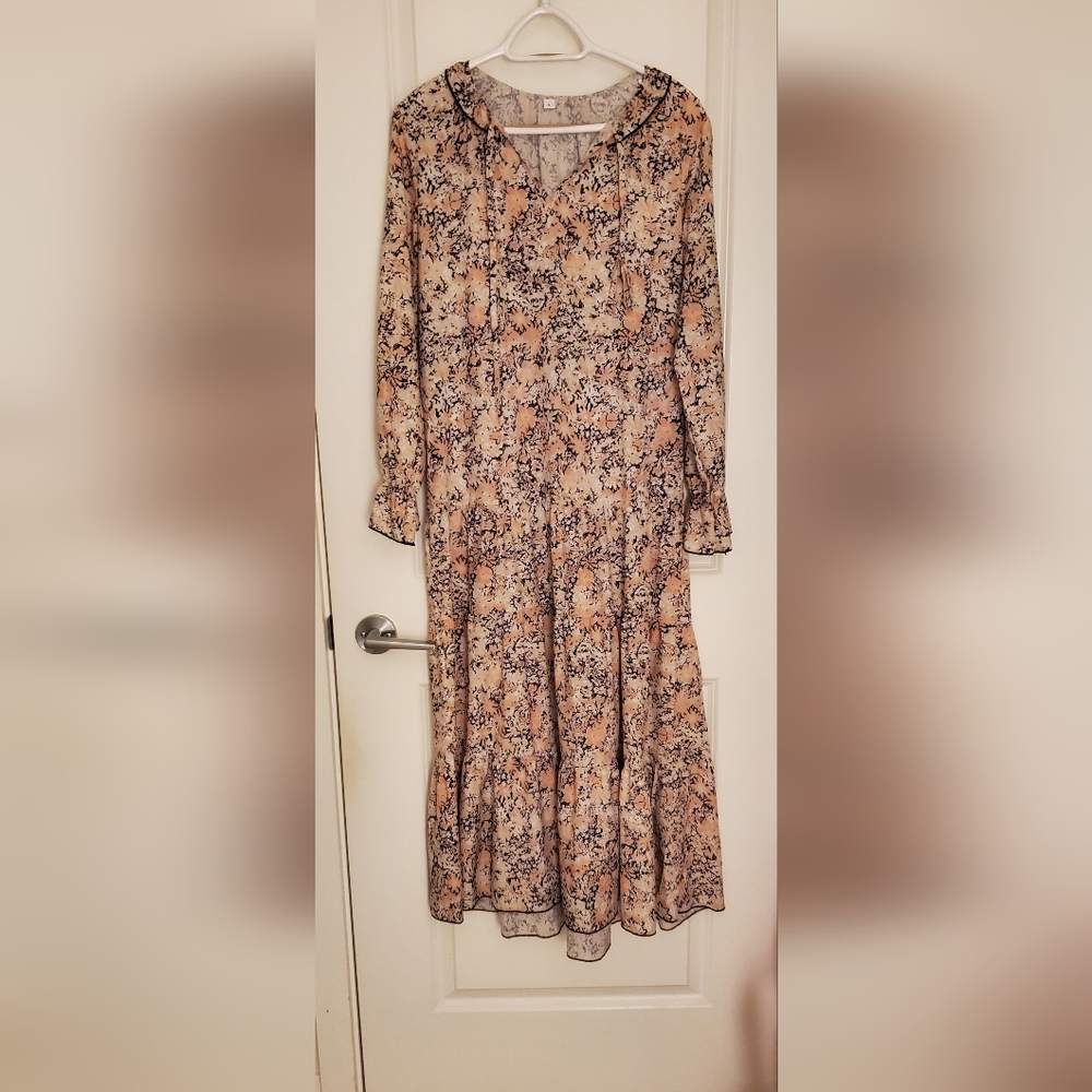 Maxi floral print dress